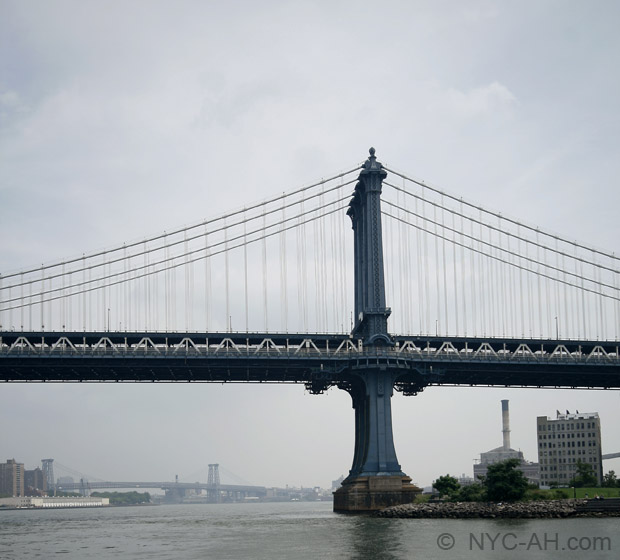 Manhattan Bridge