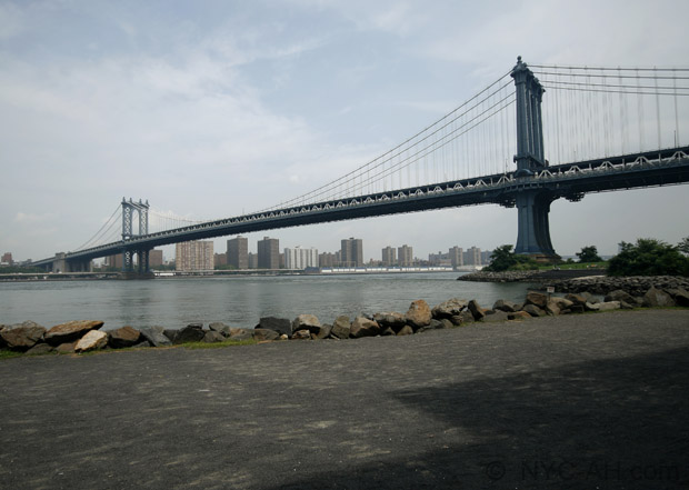 Manhattan Bridge